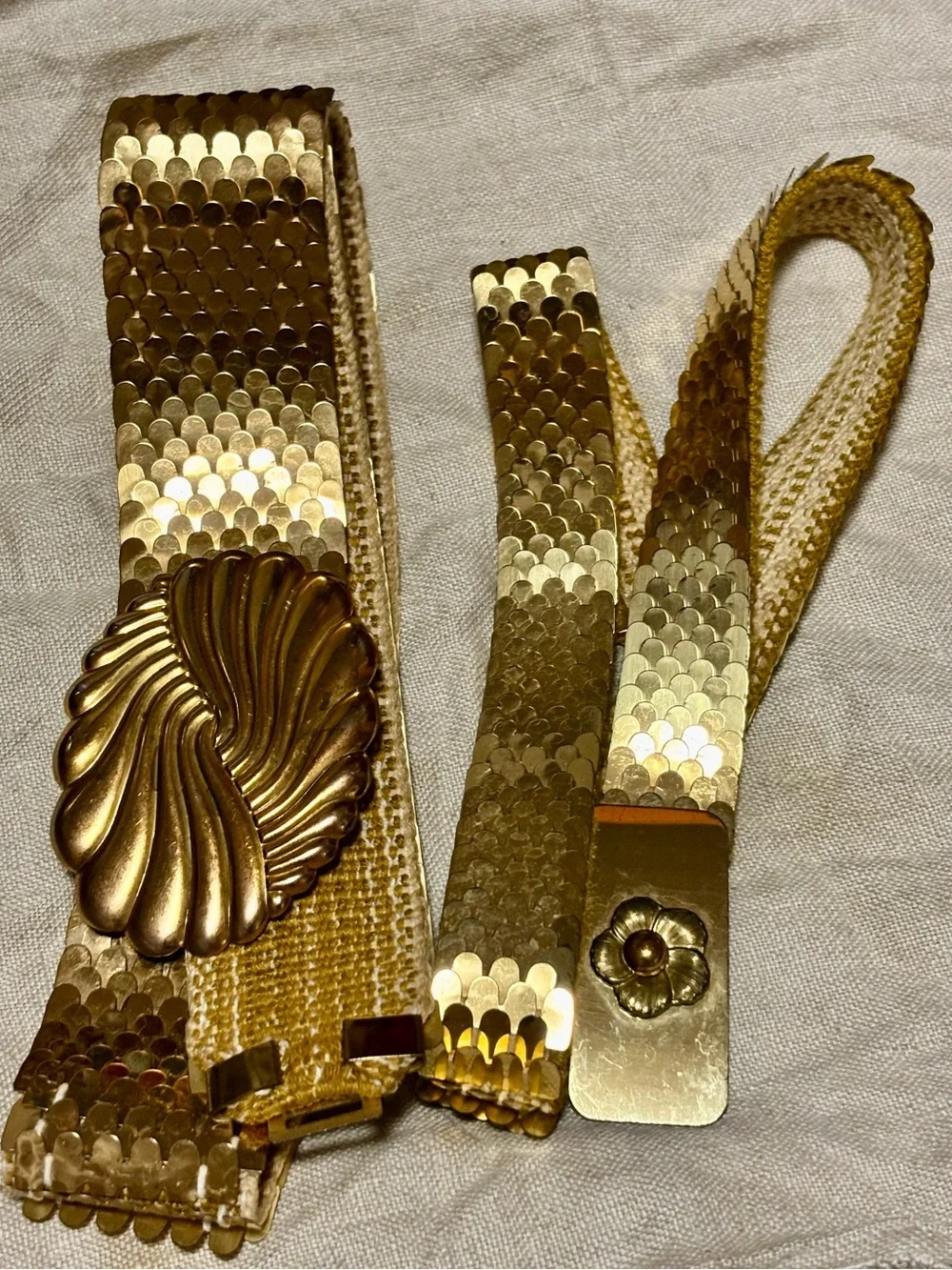 Vintage Gold Sequin Stretch Waist Belt with Decorative Buckle - Women Accessorie